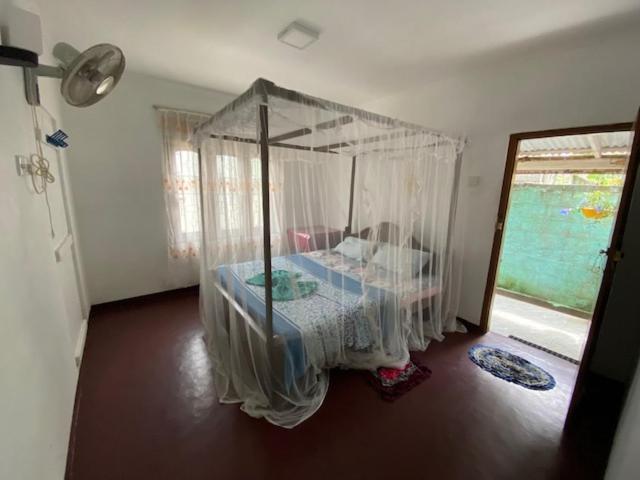 Celine'S Home Мірісса Екстер'єр фото